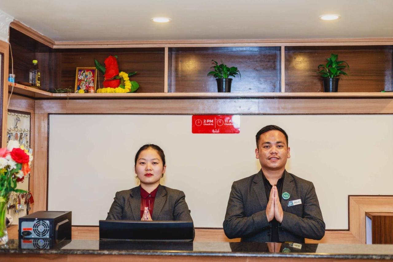 Muscatel Central Hotel - Dzeemkhang 강토크 외부 사진